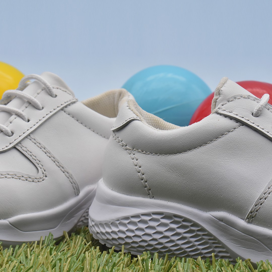 Children's white tennis Model 815