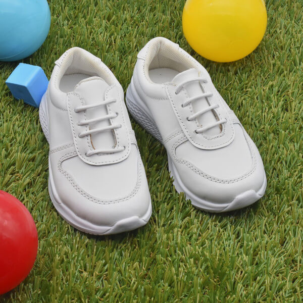 Children's white tennis Model 815