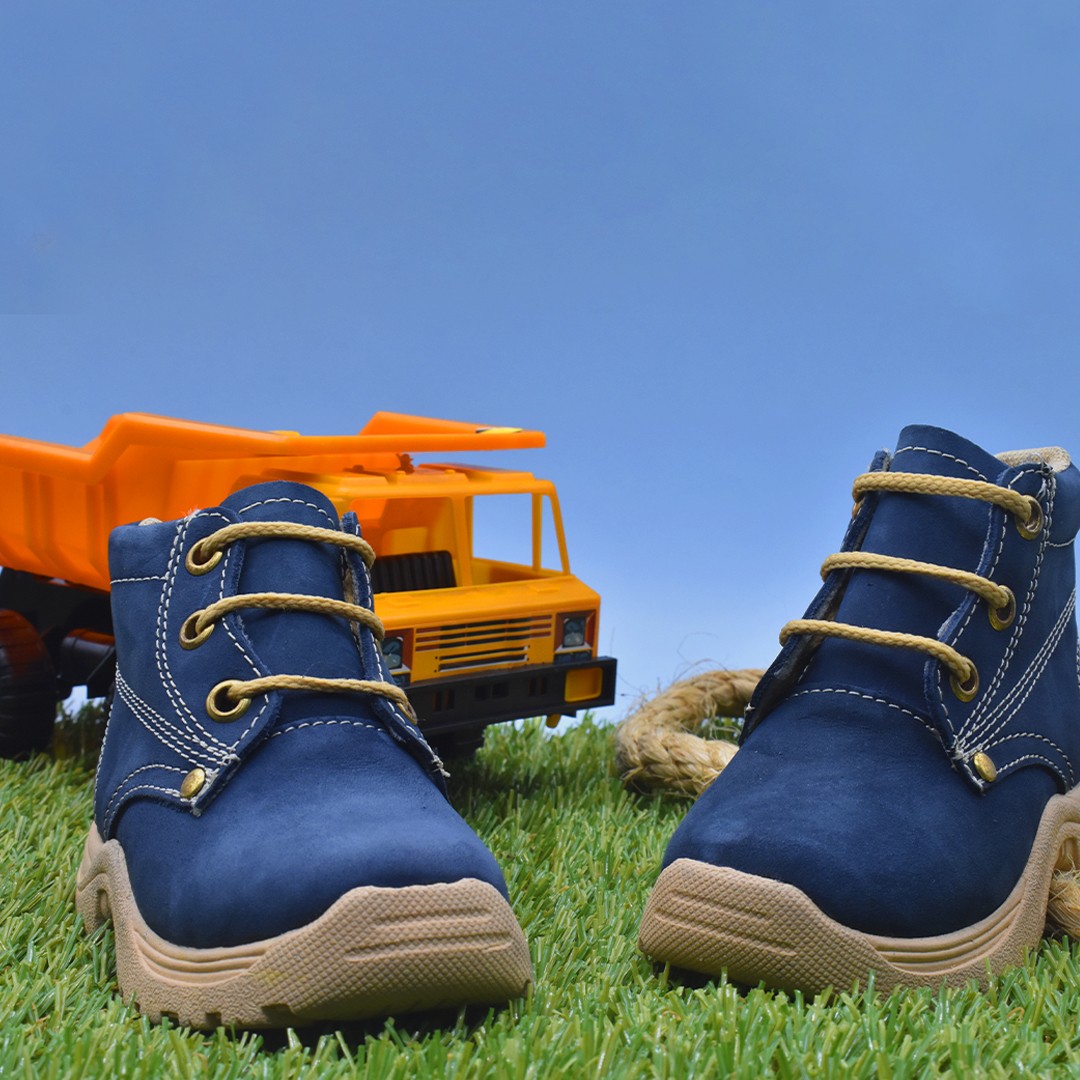 Children's blue nubuk boots Model 810