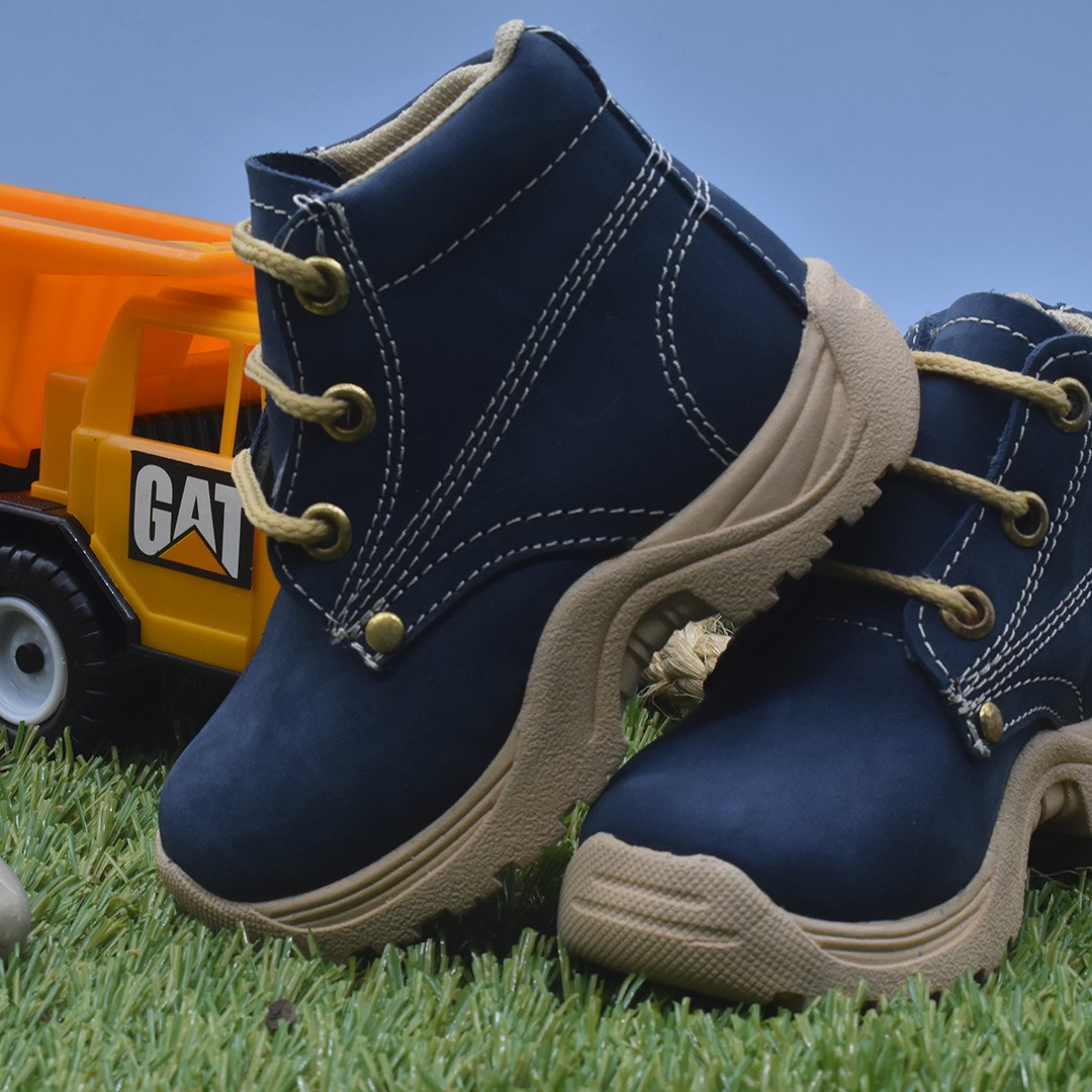 Children's blue nubuk boots Model 810