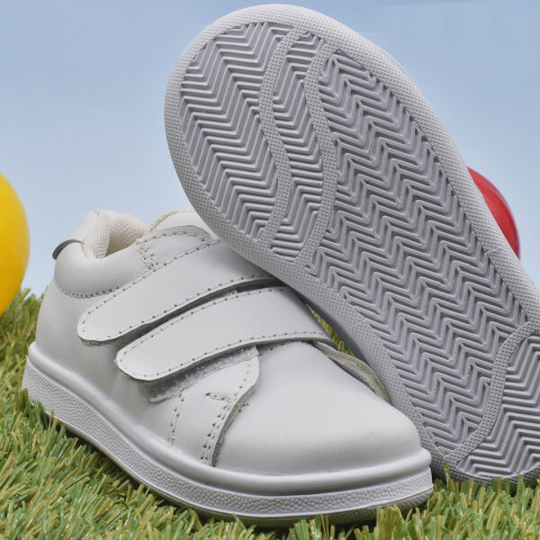Children's white tennis Model 831