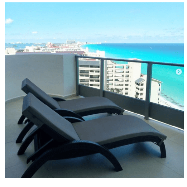 Modern Black Sun Chaise Lounge / Outdoor Chair Beds / Folding Beach Chair / Beach Lounge Chair