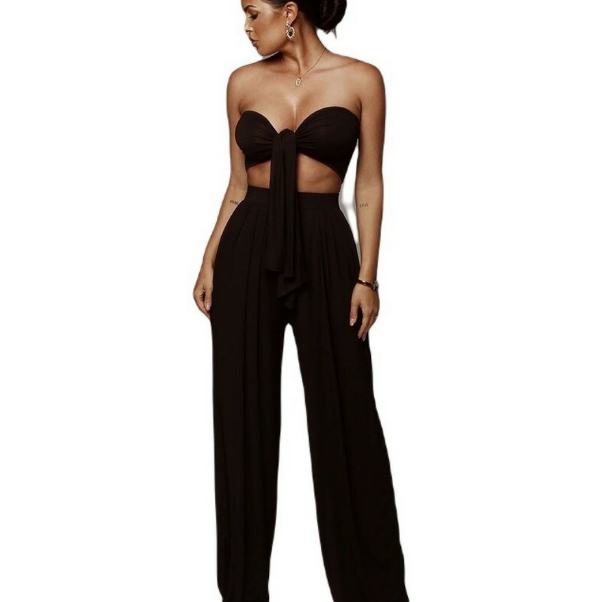 Set Top With Tie And Baggy Pants