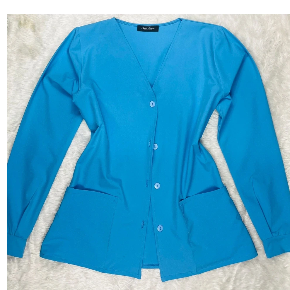 ladies shirt with buttons and front pockets