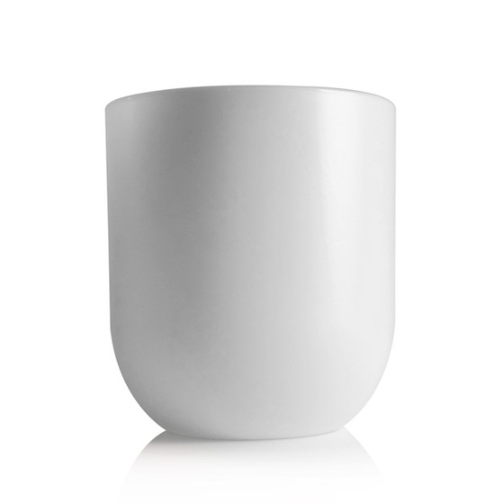 Home goods-  Trash can 4,700 ml/ 20 x 17.9 cm.(BPA FREE Polypropylene) white