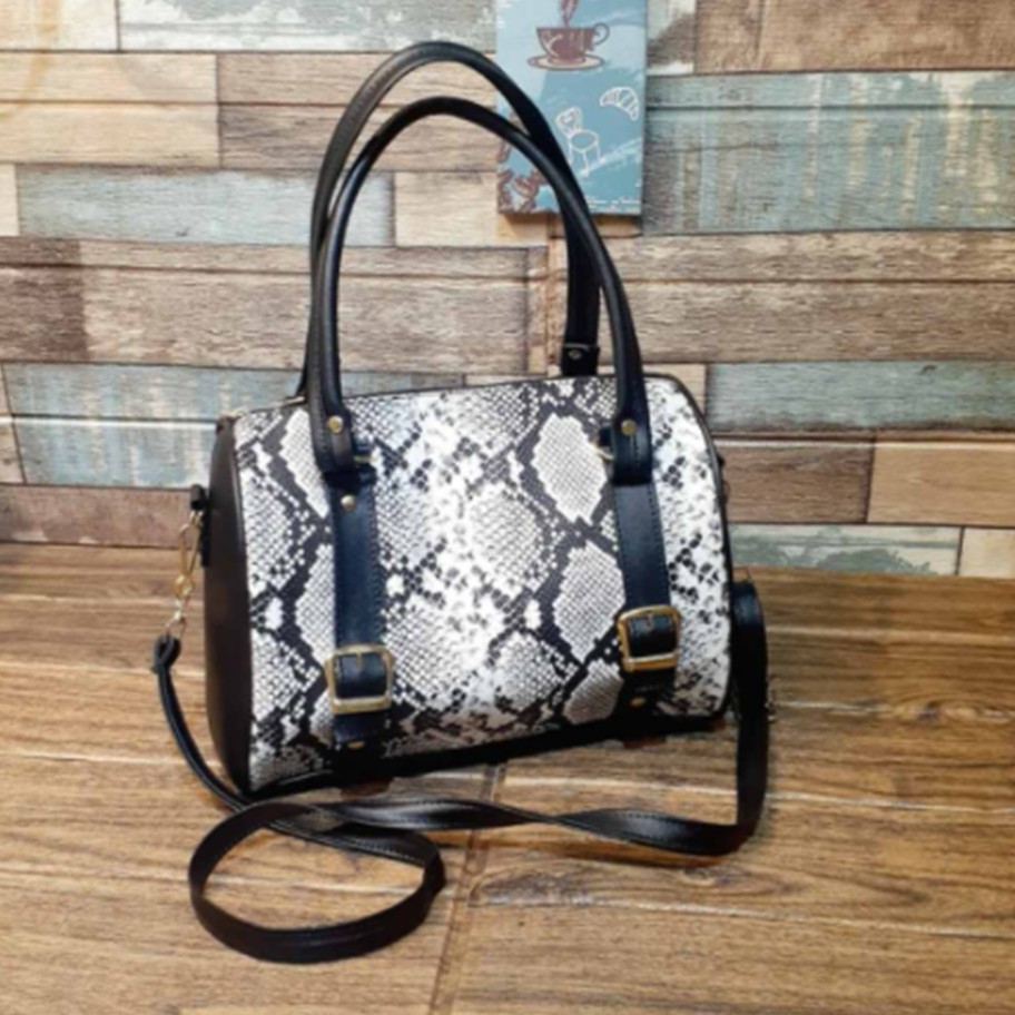 Cindy Black Snake Pattern Premium Bag
