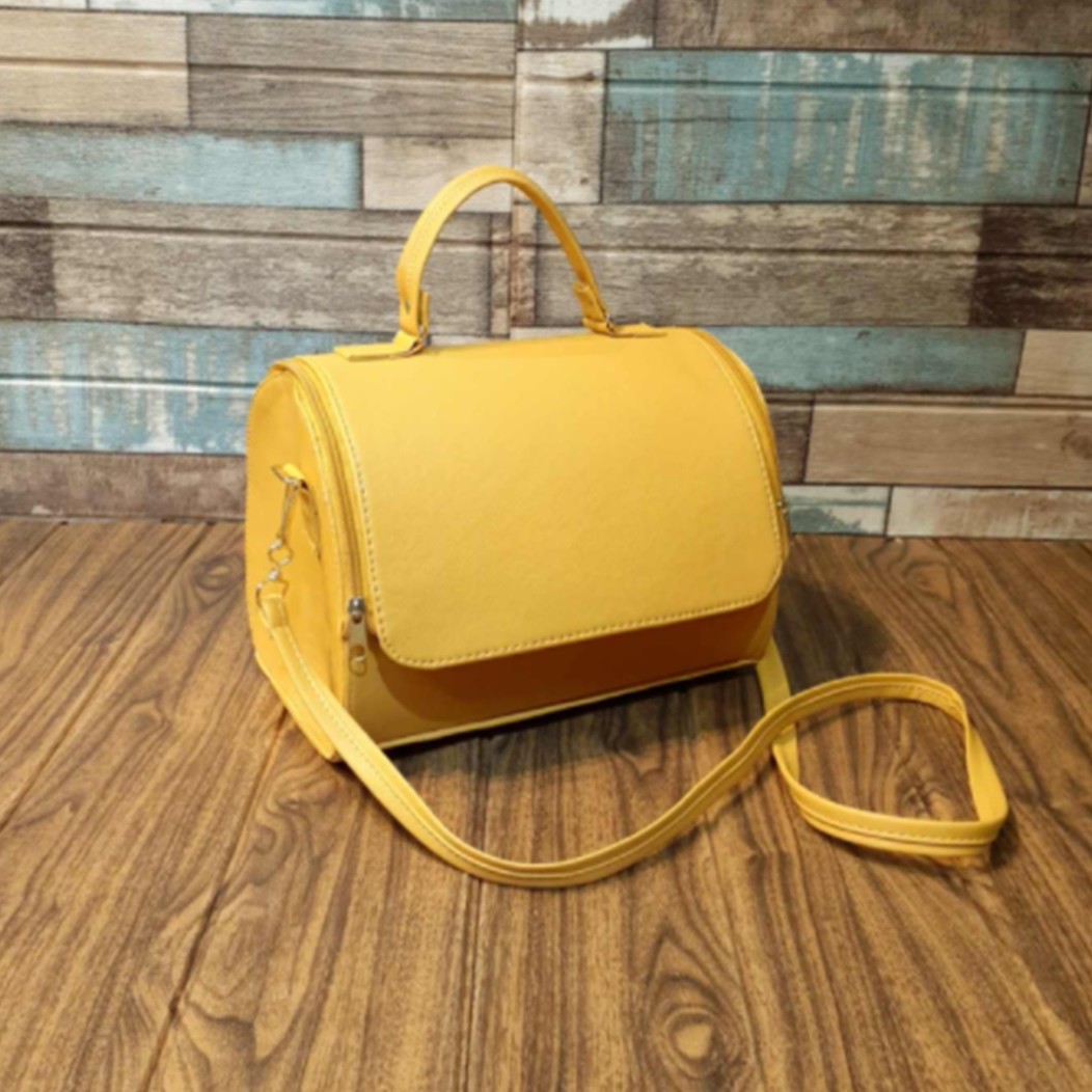 Mustard Plain Organizer Bag