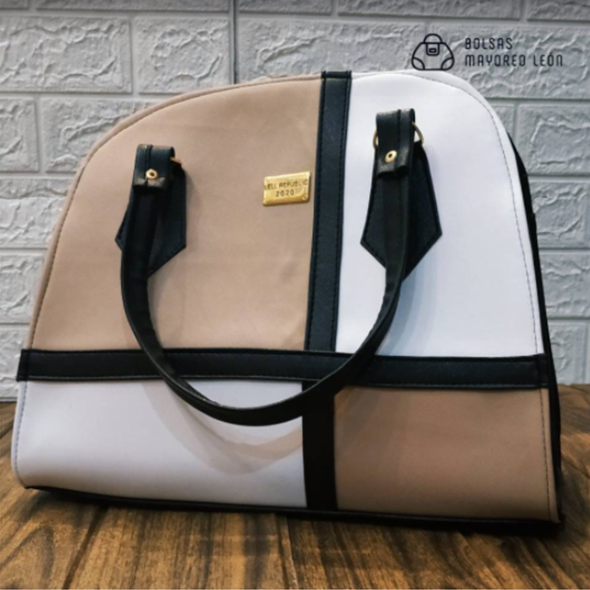 Fina Camel Premium Bag