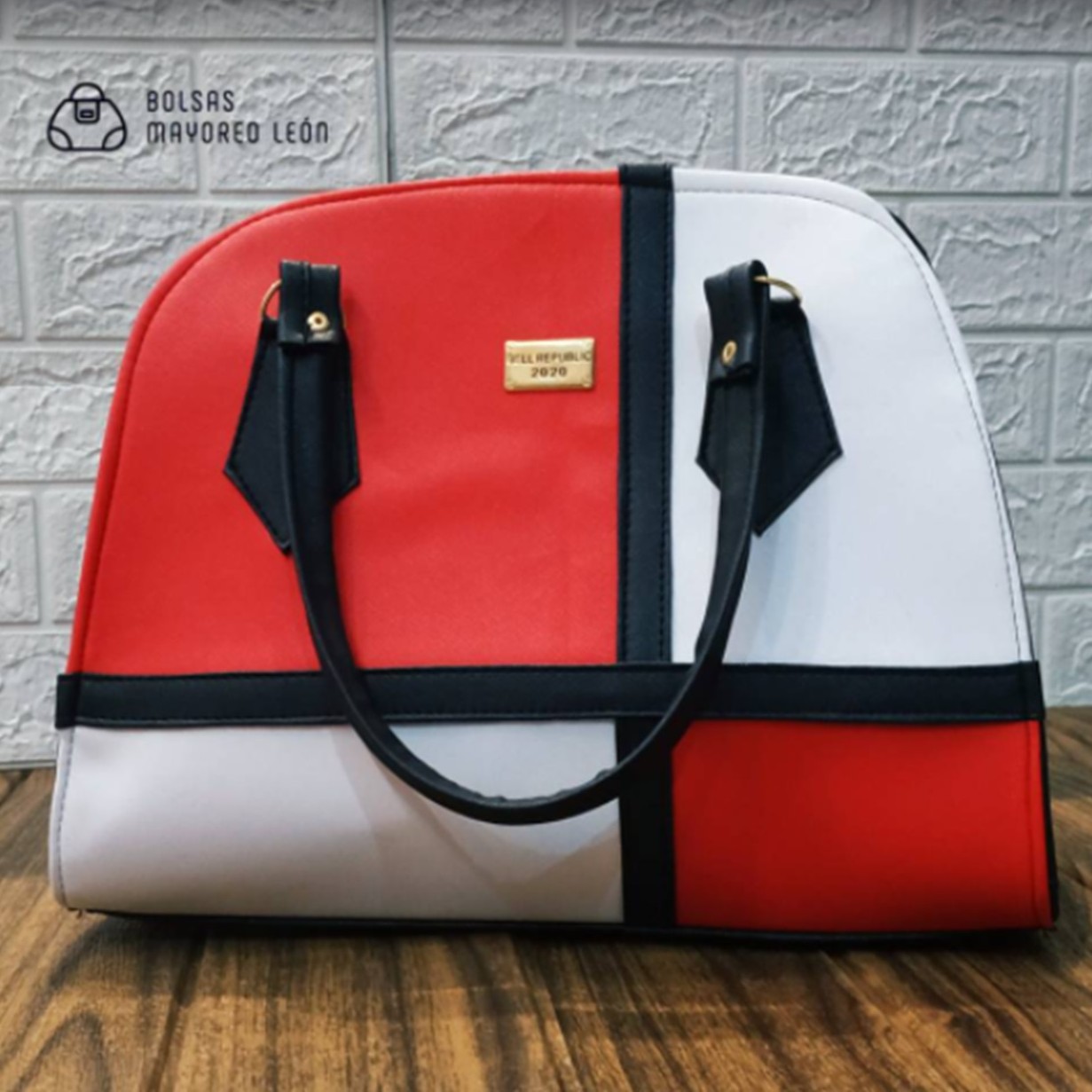 Fina Red Premium Bag